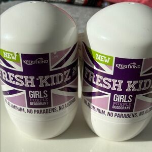 Fresh Kidz Girls Purple Deodorant